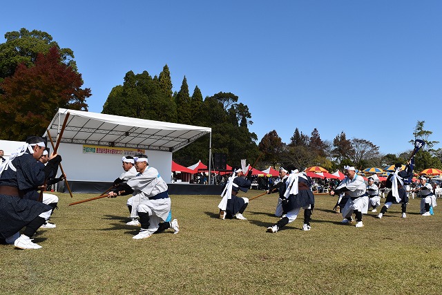 棒踊り（中間）