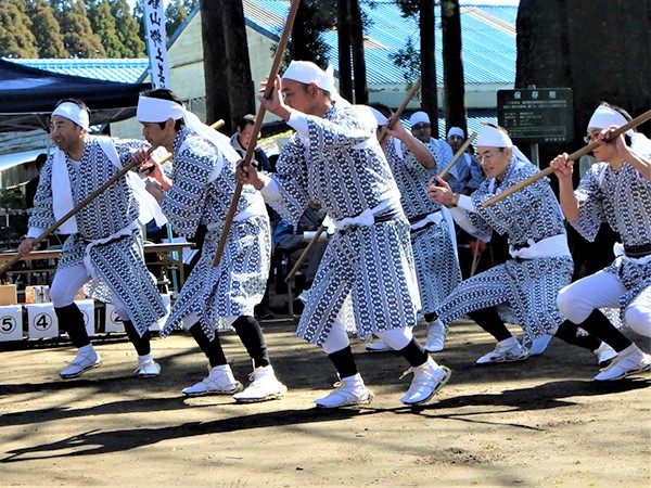 棒踊り（春山）