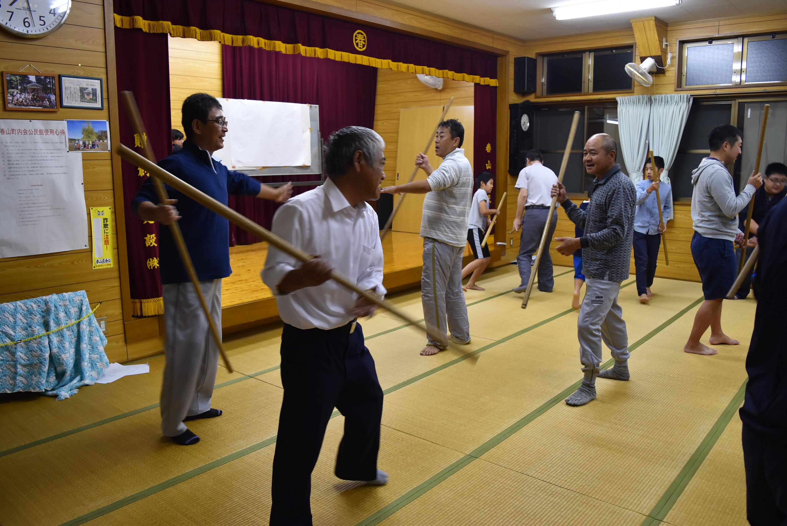 棒踊り(春山)