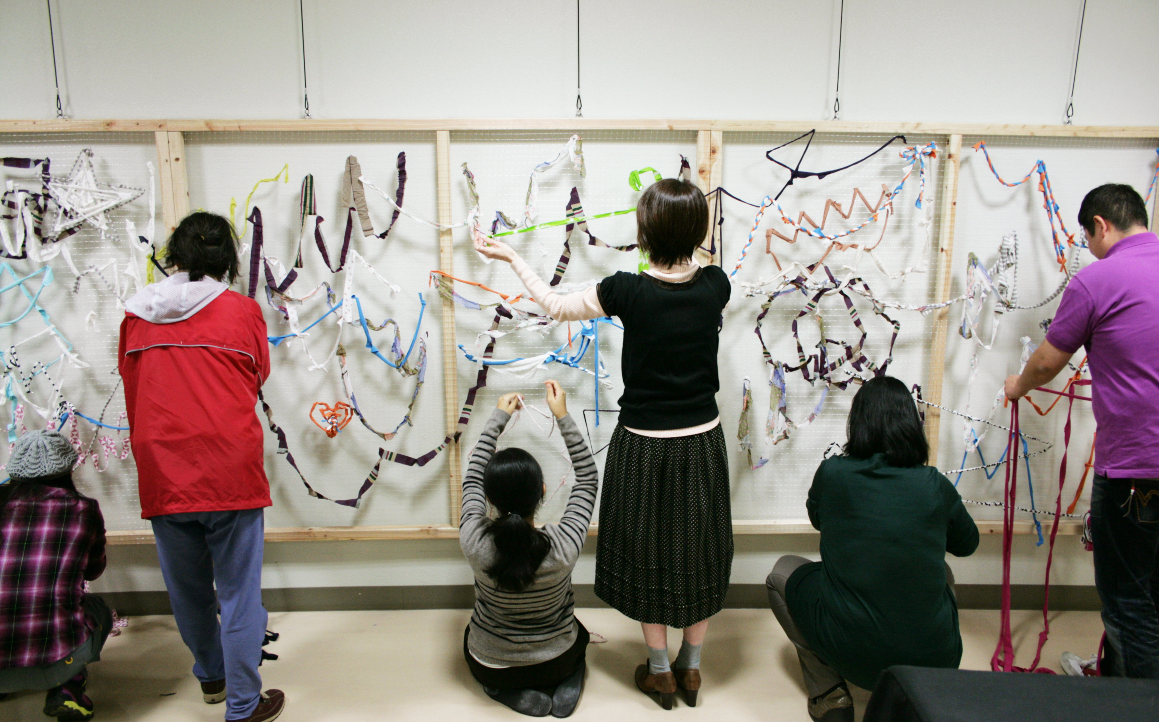 環境アートフェスティバル「古着でえがく絵」