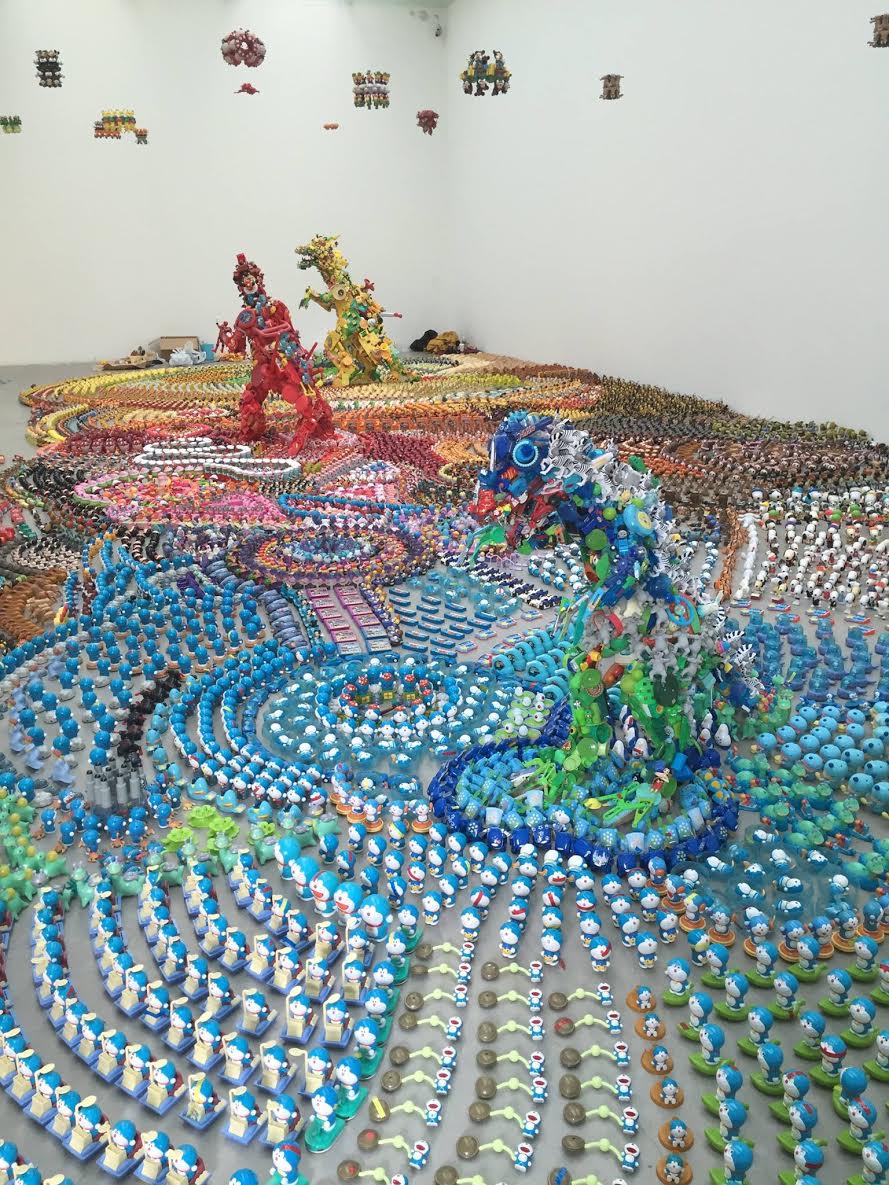 藤浩志の美術展「霧島超(ちゅ〜)藝術學校〜あしたかえるつもり〜」