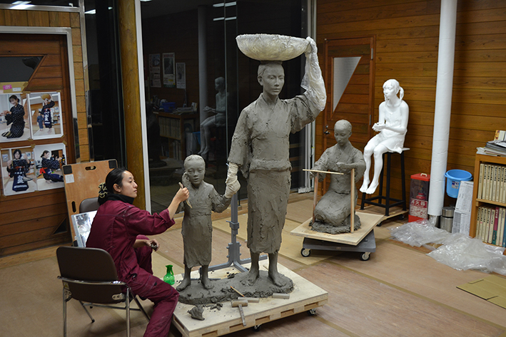 「大きな塔をつくろう」講師:田原迫 華(彫刻家)