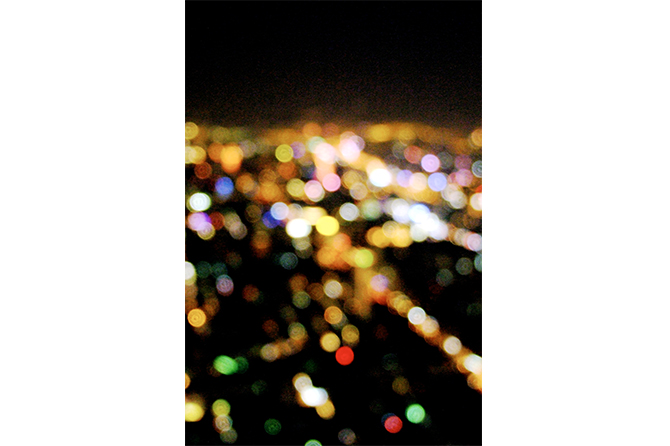 川瀬 浩介 「Scene of Light: AEON Taipei.2009.OOO 2011 Pray for Japan Edition」
